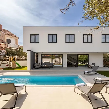 Lumino By Interhome Casa de Férias