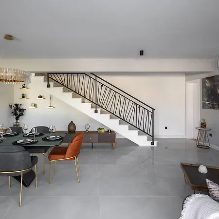 Lumino By Interhome *
