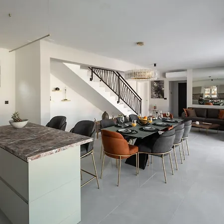 Lumino By Interhome *