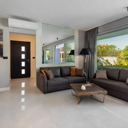 Casa de Férias Lumino By Interhome *