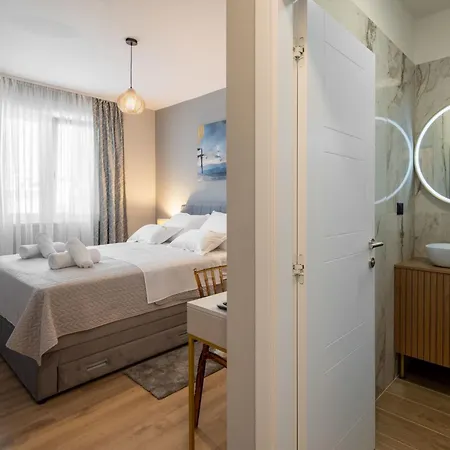 Lumino By Interhome * Murter