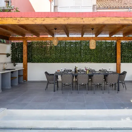 Lumino By Interhome Casa de Férias