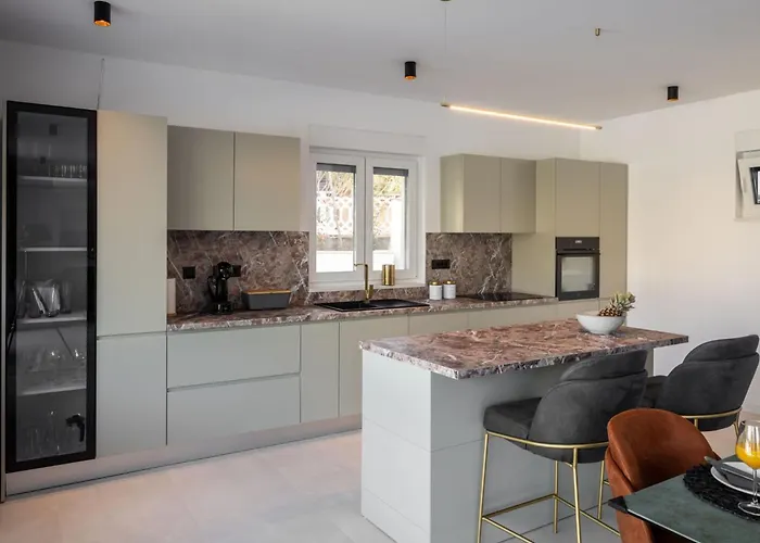 Lumino By Interhome * ムルテル