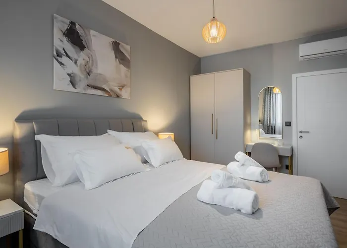 Lumino By Interhome 別荘 ムルテル