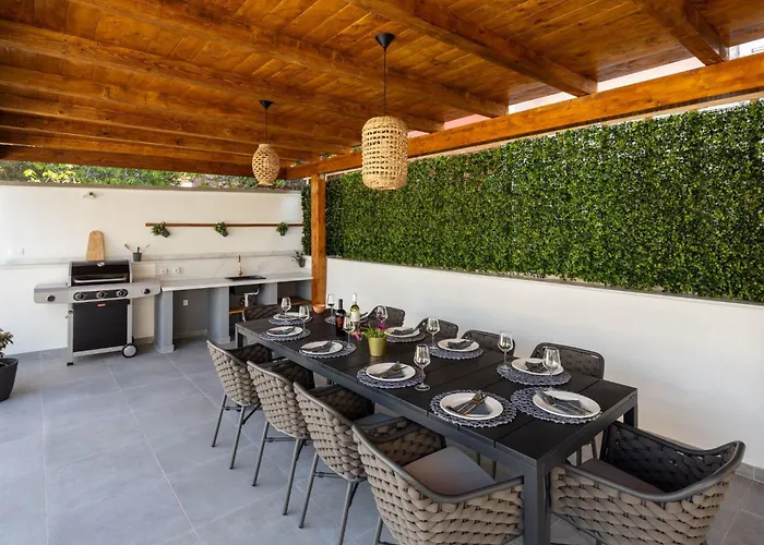 Lumino By Interhome 別荘 ムルテル