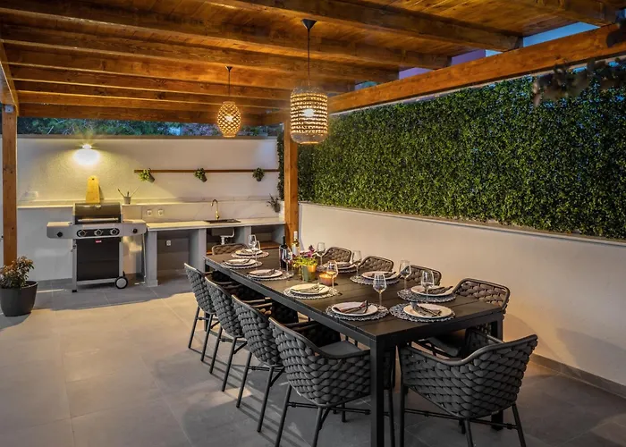 Lumino By Interhome 別荘 ムルテル